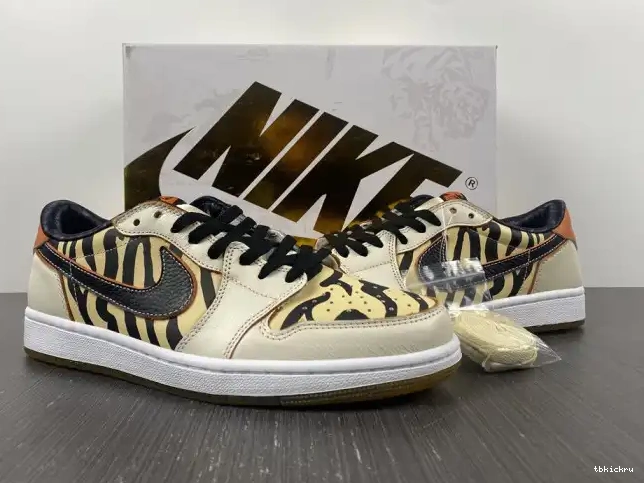 Reps TBkick DH6932-100 Jordan Low 1 Tiger of OG Year Air the 0525